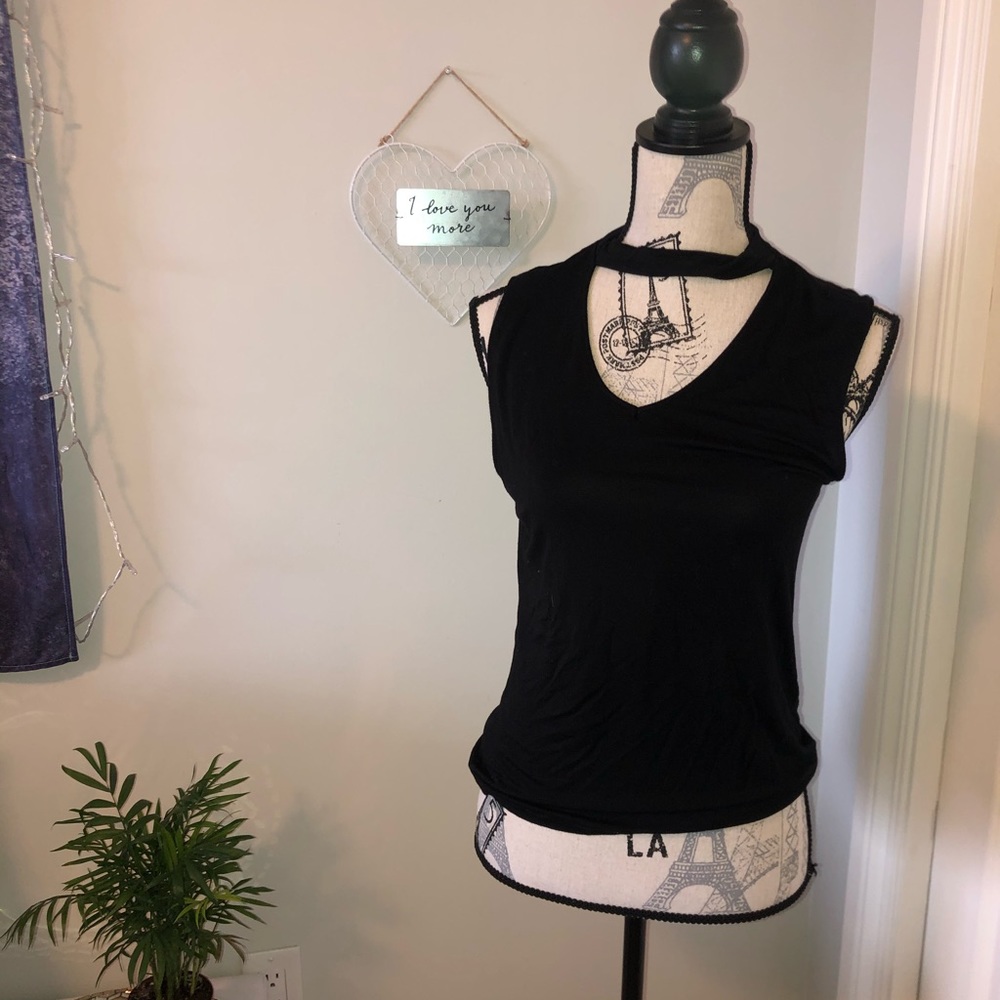 Black Tank